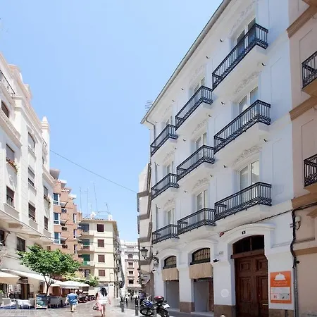 Gasthuis Cosy Embajador