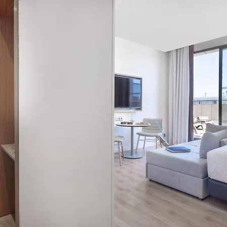 Innside By Melia Oceanic 4* Valencia