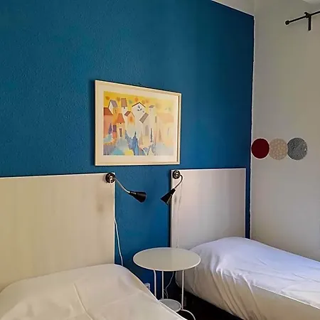 Russafa Youth Hostel