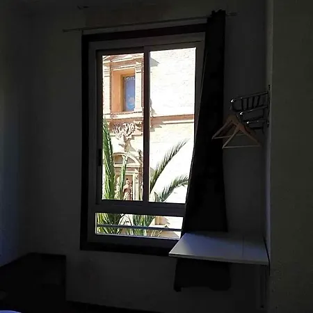 Hostel Russafa Youth