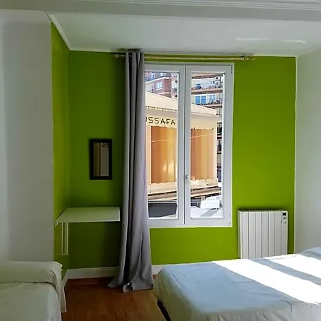 Russafa Youth Hostel *