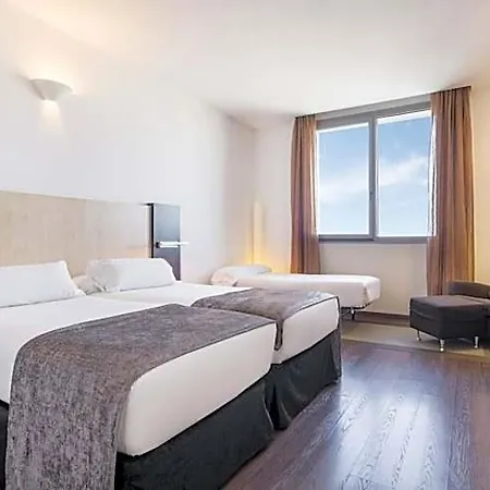 Hotel Ilunion Aqua 4 4*