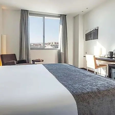 Ilunion Aqua 4 Hotel 4*