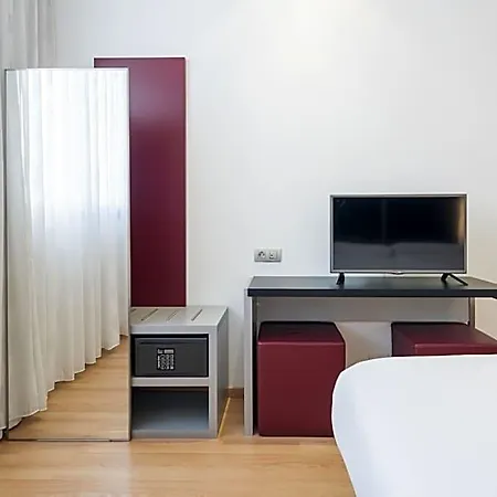 Ilunion Aqua 3 Отель