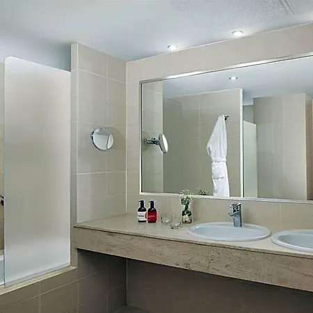 Istay By Nh Ciudad De 3*