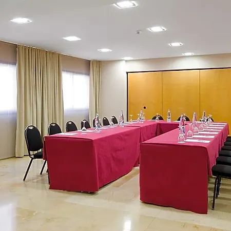Hotel Istay By Nh Ciudad De 3*