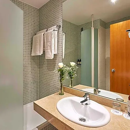 Nh Ciencias Hotel
