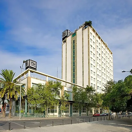 Hotel Nh Center