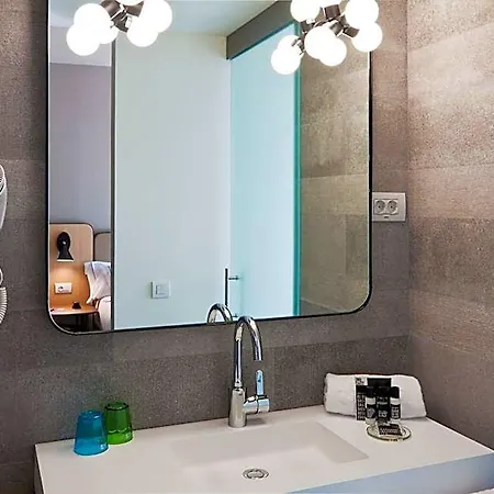 Hotel One Shot Colon 3*