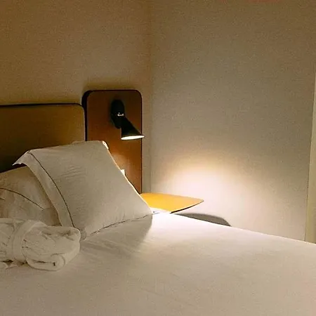 One Shot Colon Hotel Valencia