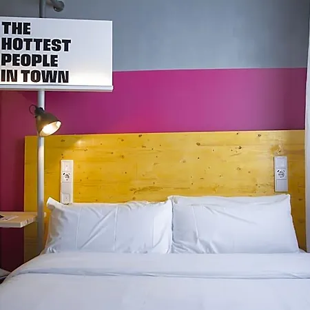 Room Valencia