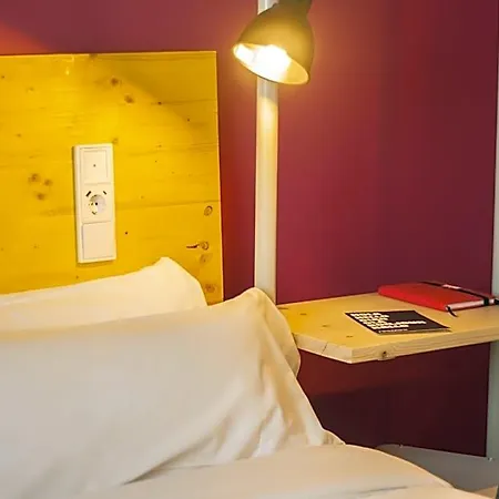 Hostel Room Valencia Valencia