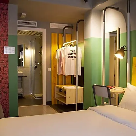 Room Valencia