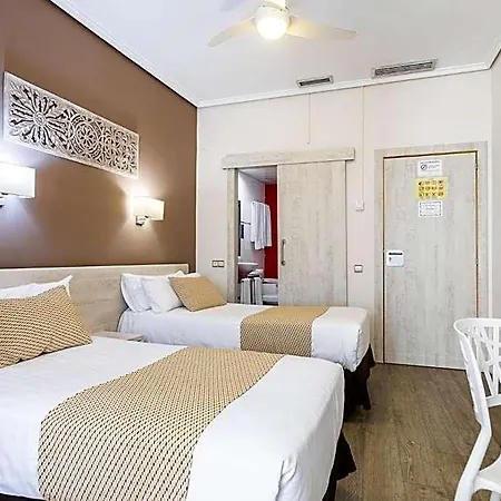 Sweet Continental Hotel 2*