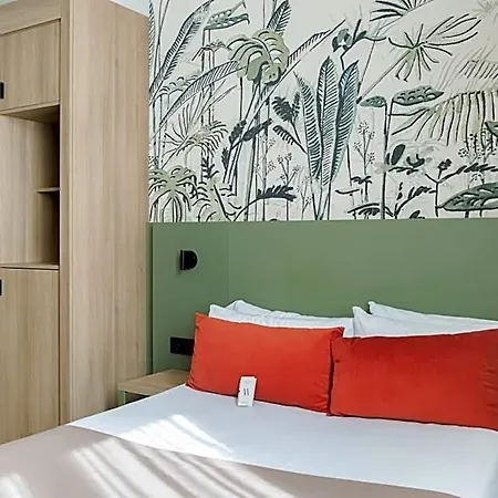 Hotel Dwo 4*