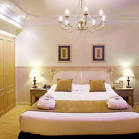 Vincci Lys Отель 4*