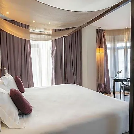 Vincci Palace Hotel