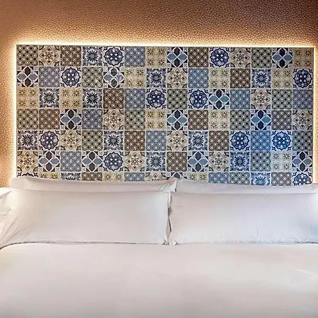 Axel - Adults Only Hotel