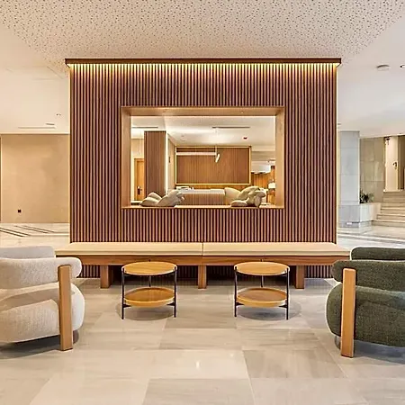 B48 Feria 公寓式酒店 4*