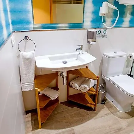 Host & Hotell 3*