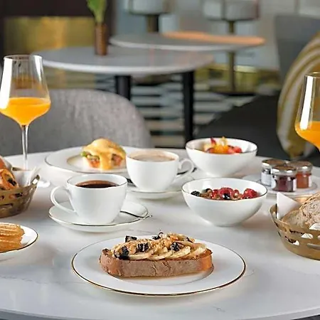 Grand Centenari, Valencia, Autograph Collection Hotel