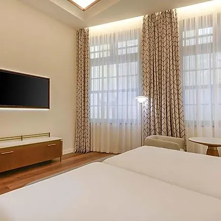Hotel Grand Centenari, Valencia, Autograph Collection Valencia