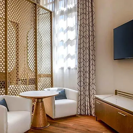 Grand Centenari, Valencia, Autograph Collection 5*