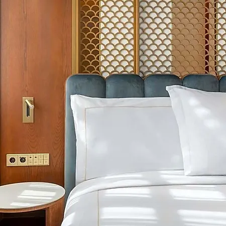 Grand Centenari, Valencia, Autograph Collection Hotel 5*