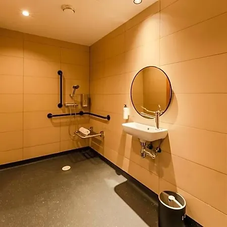 Easyhotel Ciutat Vella Hotel