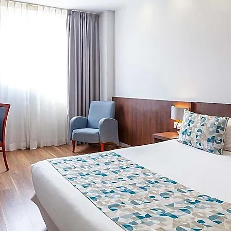 Hotell Olympia Universidades 3*