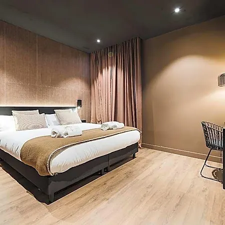Hotell Arena Select 3*