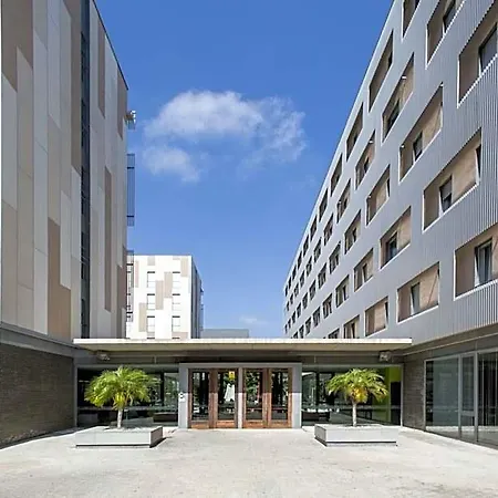 Residencia Universitaria Resa Damia Bonet * Valence