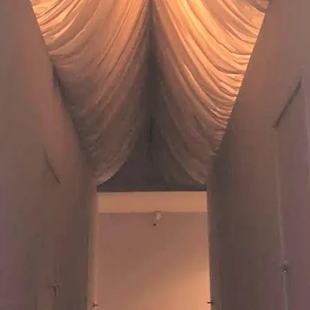 Nuit Hotel