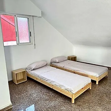 Your Long Attic In * バレンシア