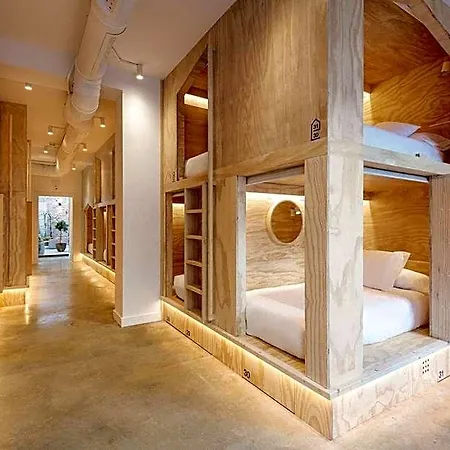 Хостел Colo Colo - Single Private Beds