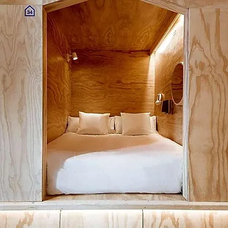 Colo Colo - Single Private Beds Хостел *