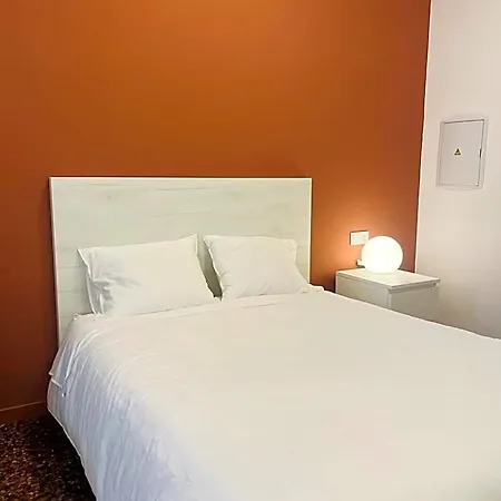 Espai Verd Benimaclet Lägenhetshotell Valencia