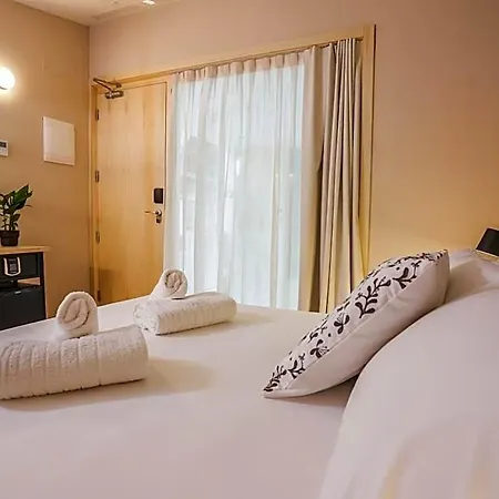 Szálloda Mythic 3*