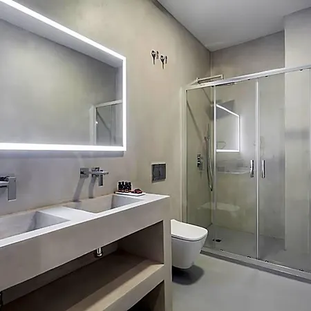 Nalu Boutique Hotel 2*