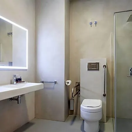 Nalu Boutique Hotel 2*