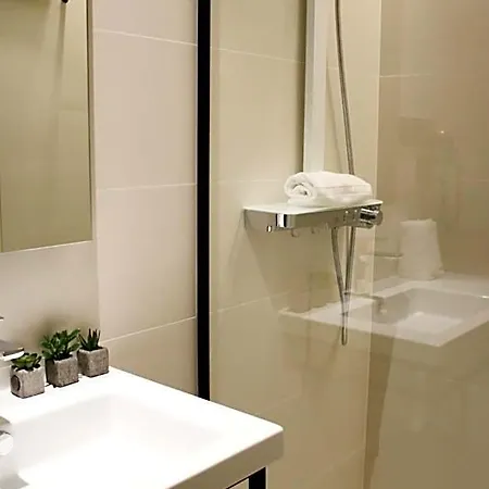 Arena Zone Hotel