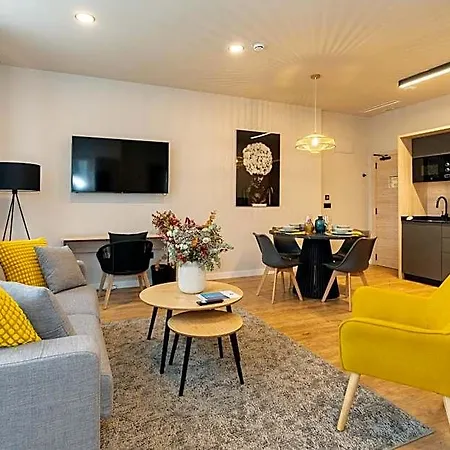 Dorm4you Arena 2 4*