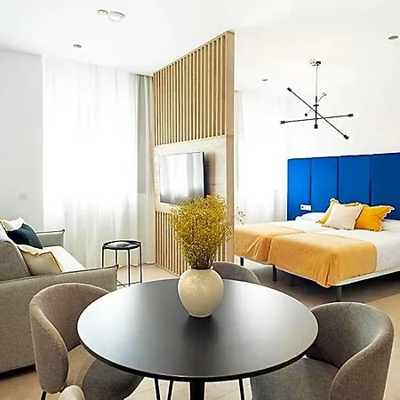 Blanq Marina Hotel apartamentowy Walencja