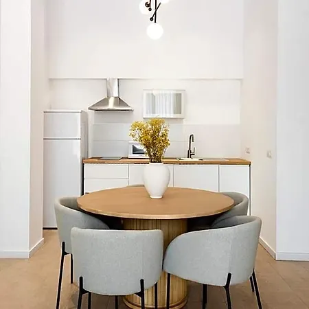 Blanq Marina شقة فندقية 4*