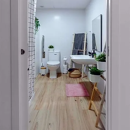 Artistic Digital Retreat-great Location Near Metro فالنسيا