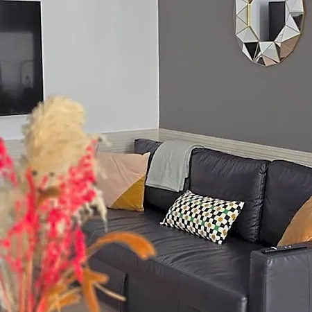 Hlius Brand New Lejlighedshotel 4*