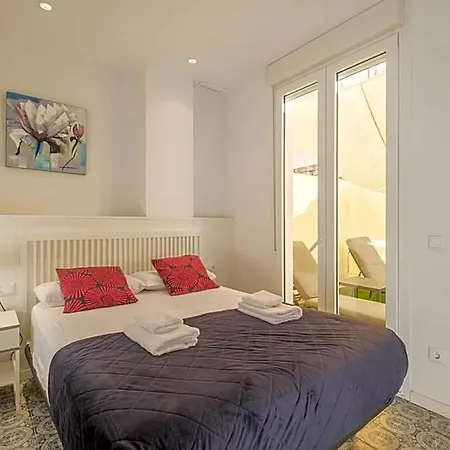Apart Otel Gorgeous With A Large Private Terrace Valensiya