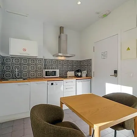 Gorgeous With A Large Private Terrace 4* Valensiya
