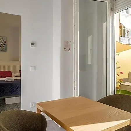 Gorgeous With A Large Private Terrace Apart Otel 4*