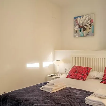 Gorgeous With A Large Private Terrace Apart Otel 4*